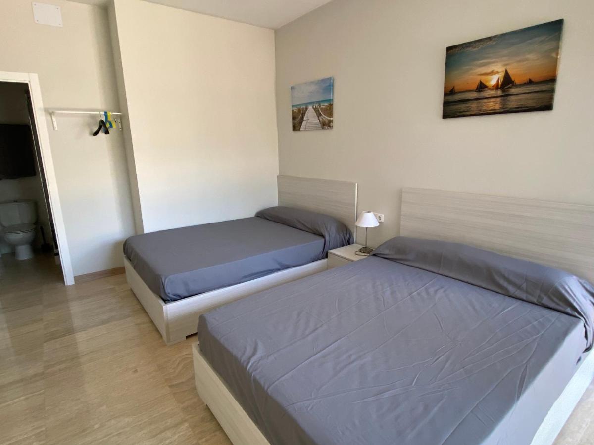 בדלונה Apartamentos Playa מראה חיצוני תמונה