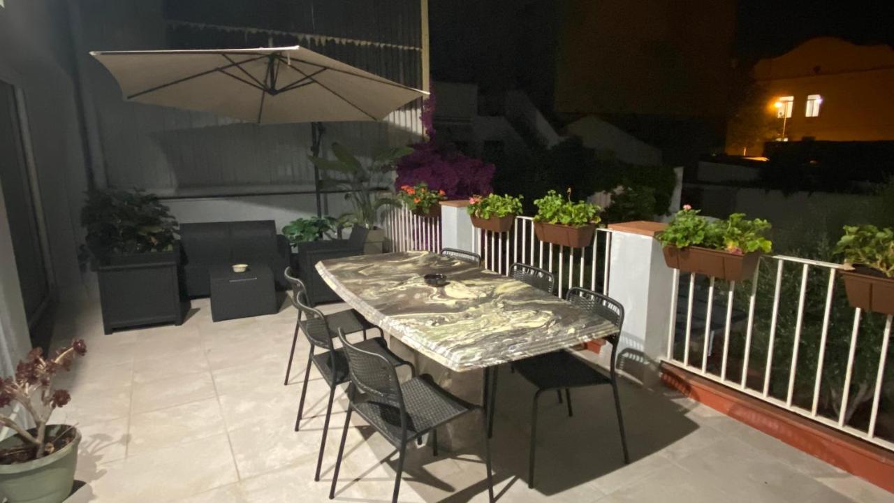 בדלונה Apartamentos Playa מראה חיצוני תמונה