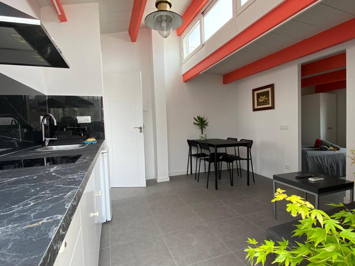 בדלונה Apartamentos Playa מראה חיצוני תמונה