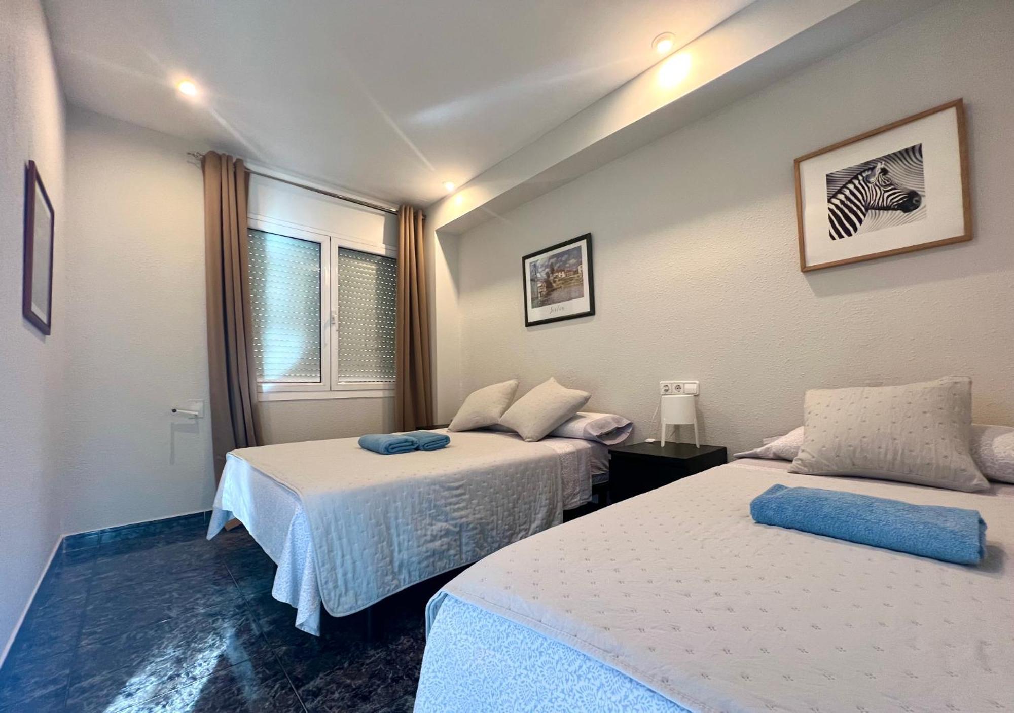 בדלונה Apartamentos Playa מראה חיצוני תמונה