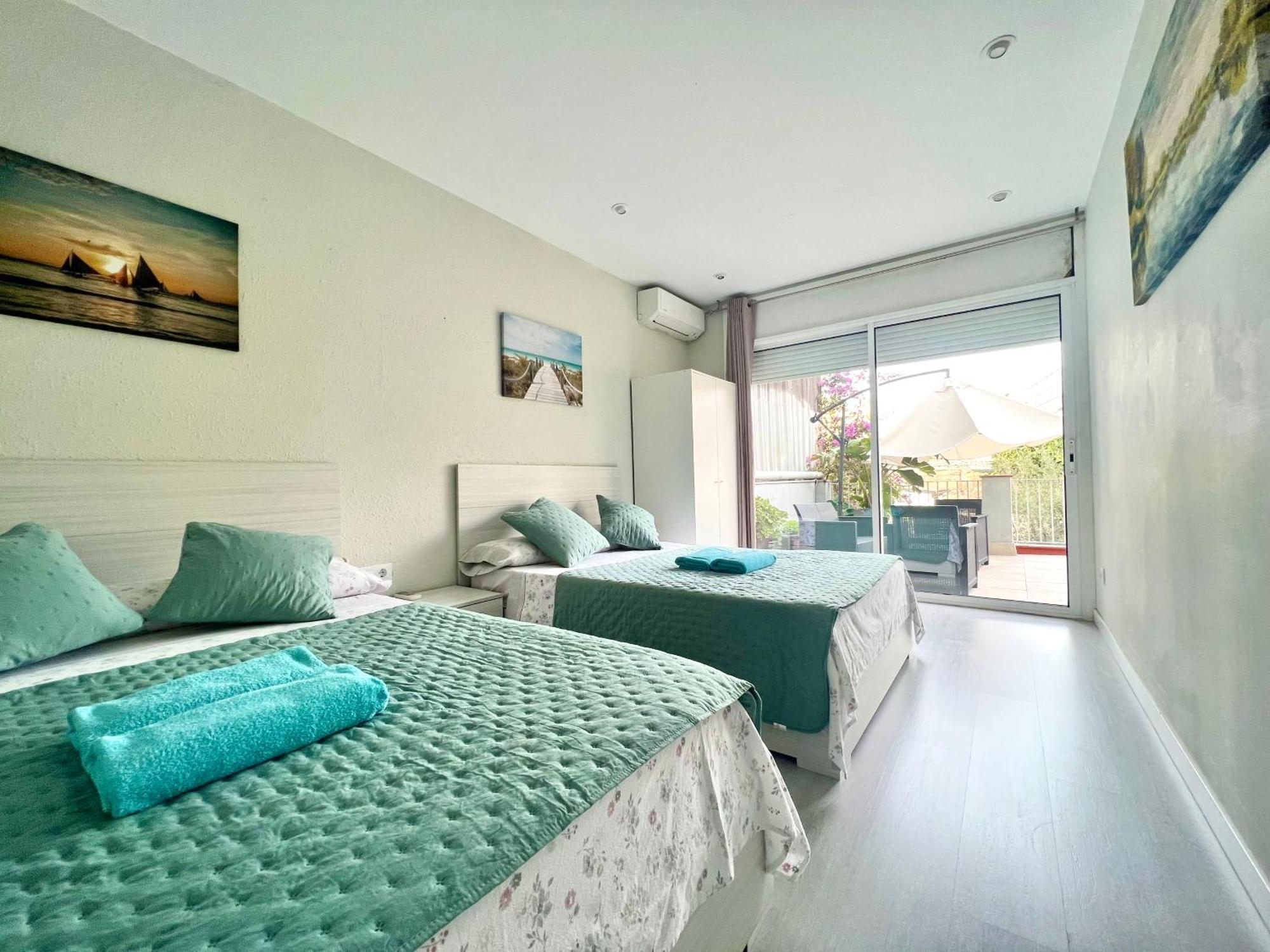 בדלונה Apartamentos Playa מראה חיצוני תמונה